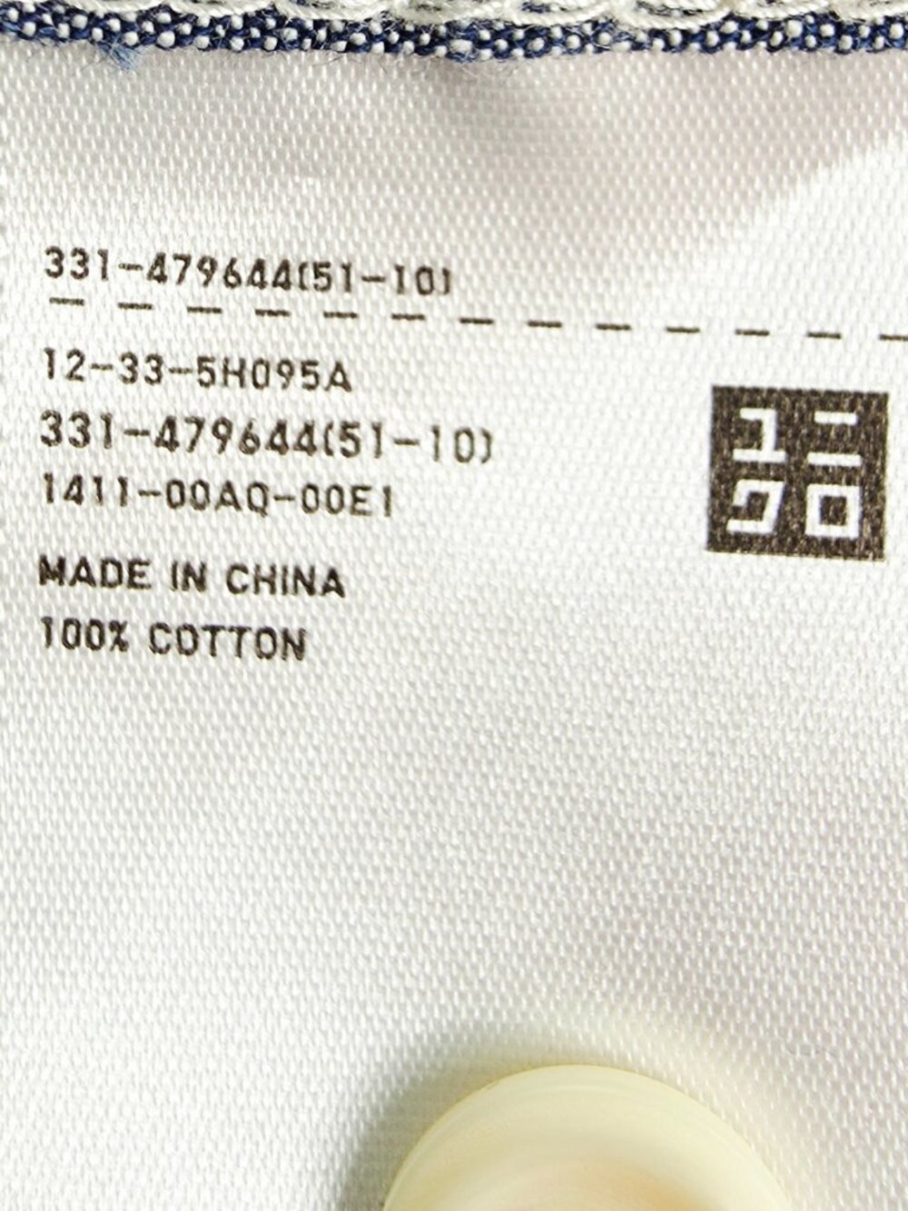 Uniqlo Size Large Mens Blue Denim Long Sleeve Two Pocket Cotton Shirt - Picture 6 of 9